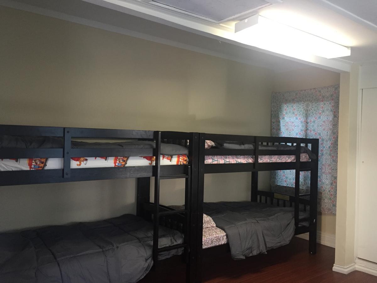 Monsoon Family Inc Hostal