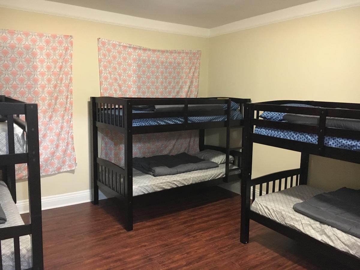 Monsoon Family Inc Hostal